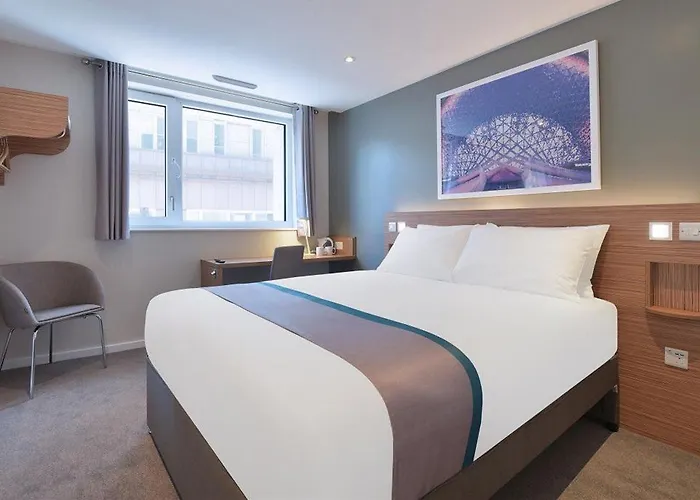 Travelodge London City